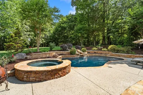 211 Anniston Way Davidson NC 28036
