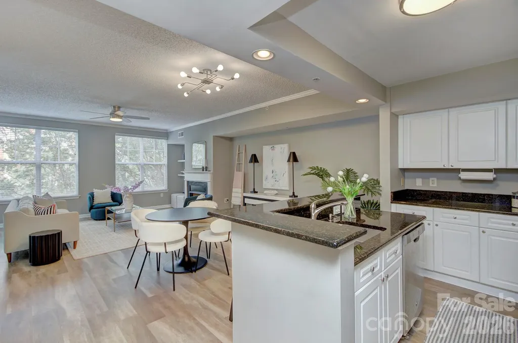 405 W 7th Street Charlotte NC 28202