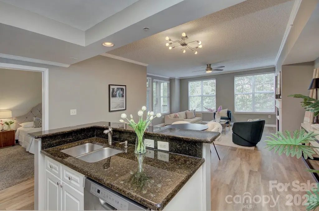 405 W 7th Street Charlotte NC 28202
