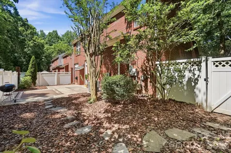10412 Berkeley Woods Lane Charlotte NC 28277