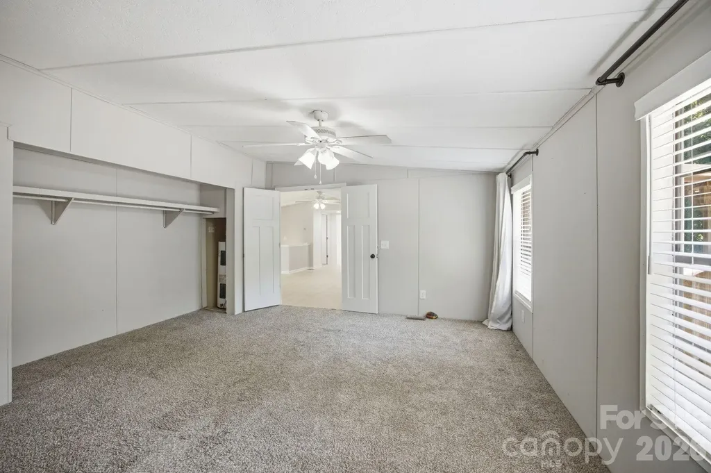 4377 Catawba Burris Road Denver NC 28037