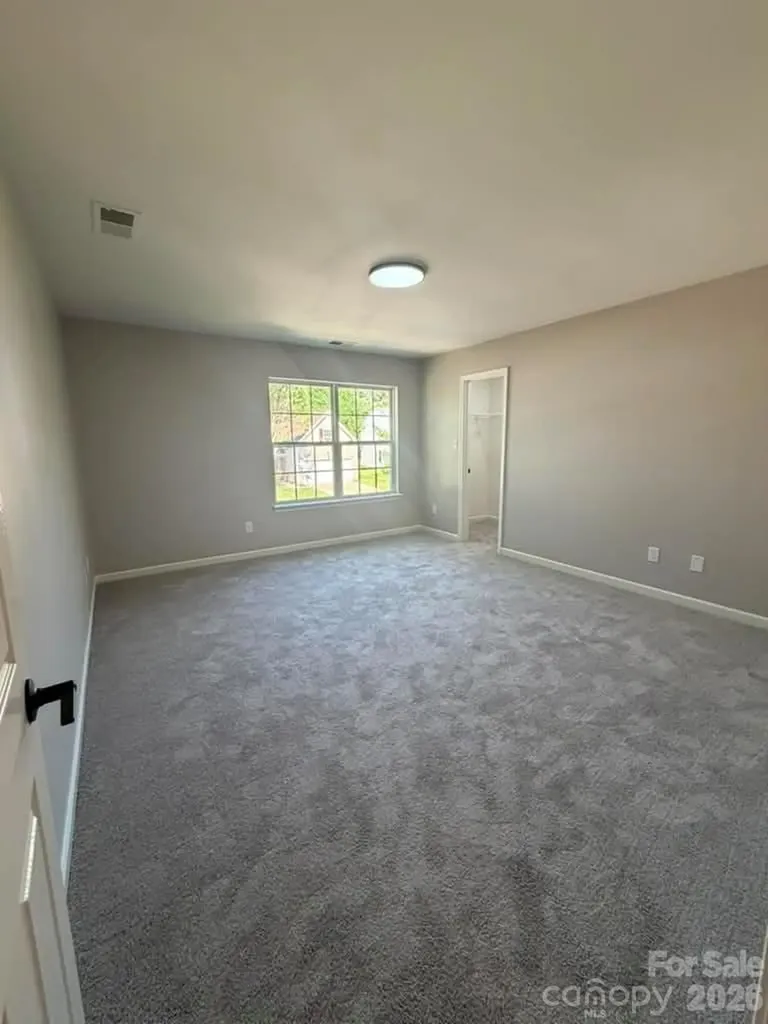8207 Belmont Stables Drive Charlotte NC 28216