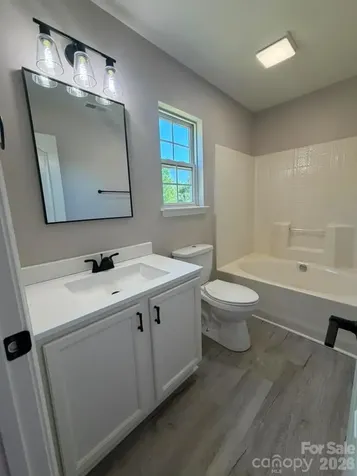 8207 Belmont Stables Drive Charlotte NC 28216