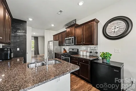 7596 Nolen Farm Drive Gastonia NC 28056