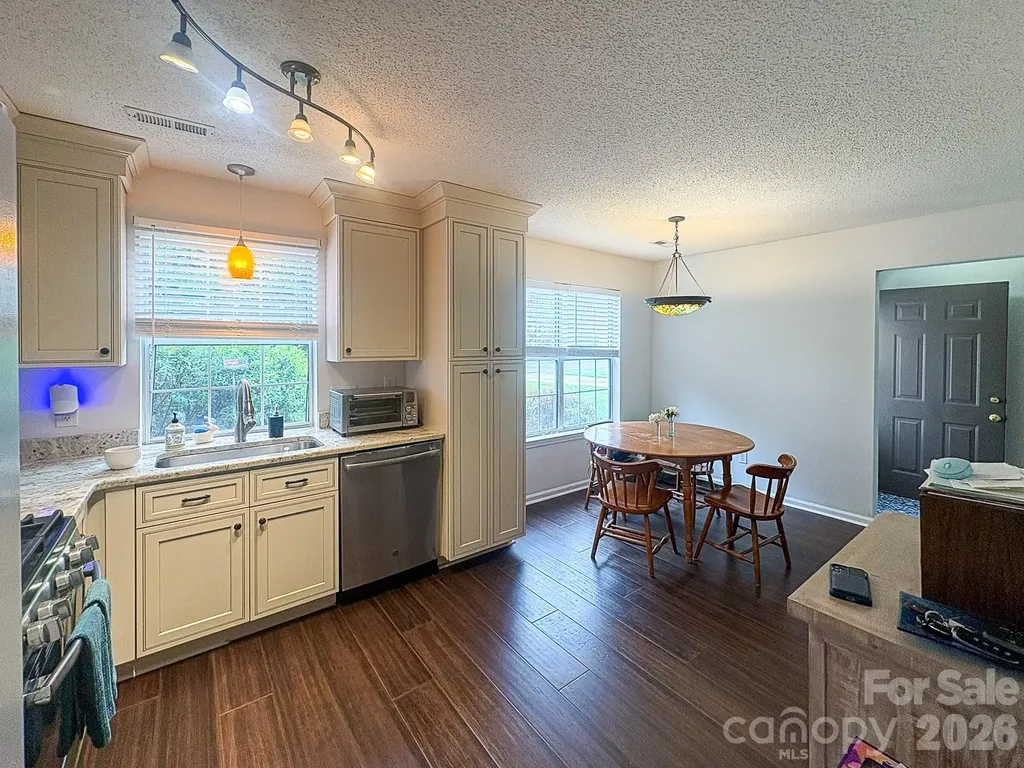 5702 Vine Court Indian Trail NC 28079