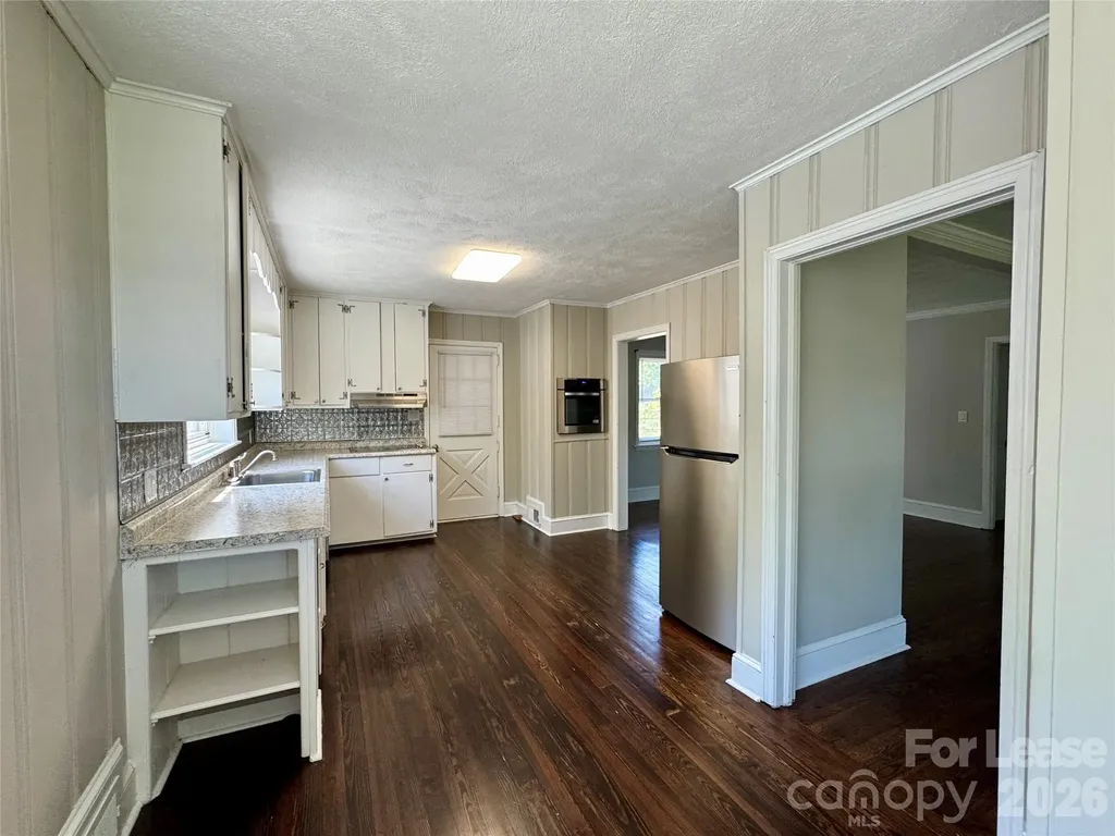 106 Crest Street Mount Holly NC 28120