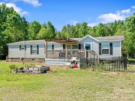 292 Longhorn Lane Cheraw SC 29520