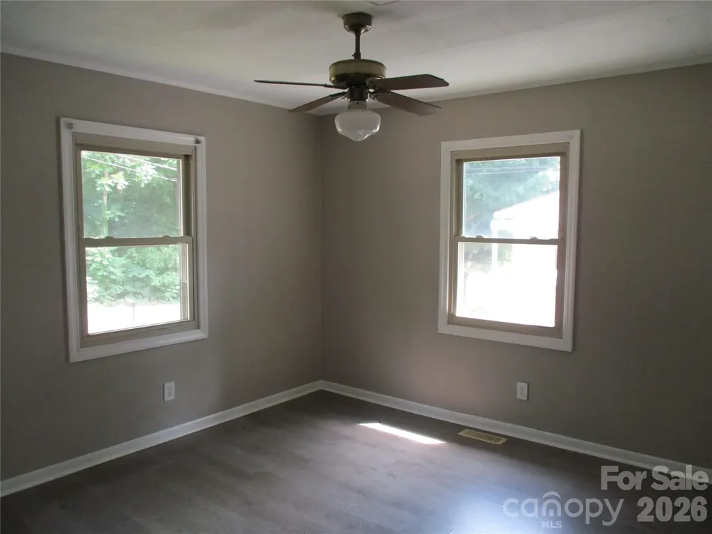 307 6th Street Belmont NC 28012