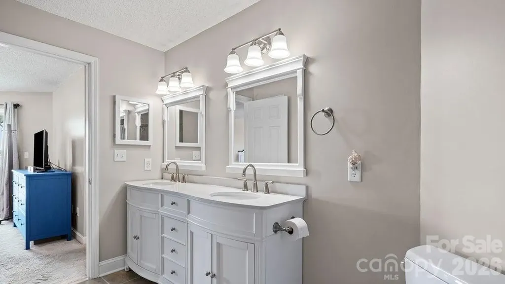 1338 Torrence Circle Davidson NC 28036