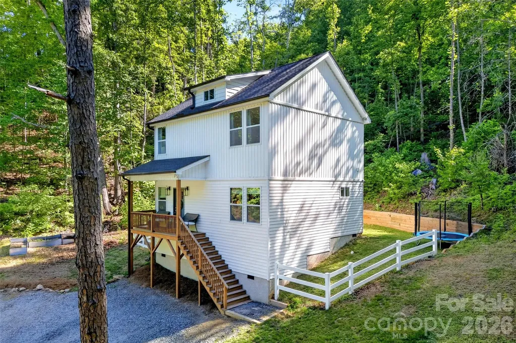 215 David Ridge Road Black Mountain NC 28711
