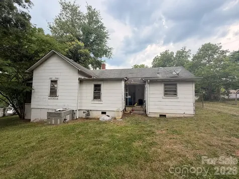 430 E D Street Newton NC 28658
