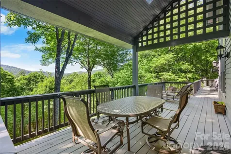 147 Club Colony Lane Lake Toxaway NC 28747