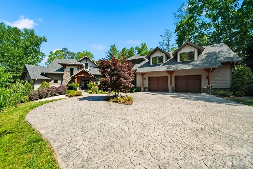 308 Riverwalk Drive Connelly Springs NC 28612