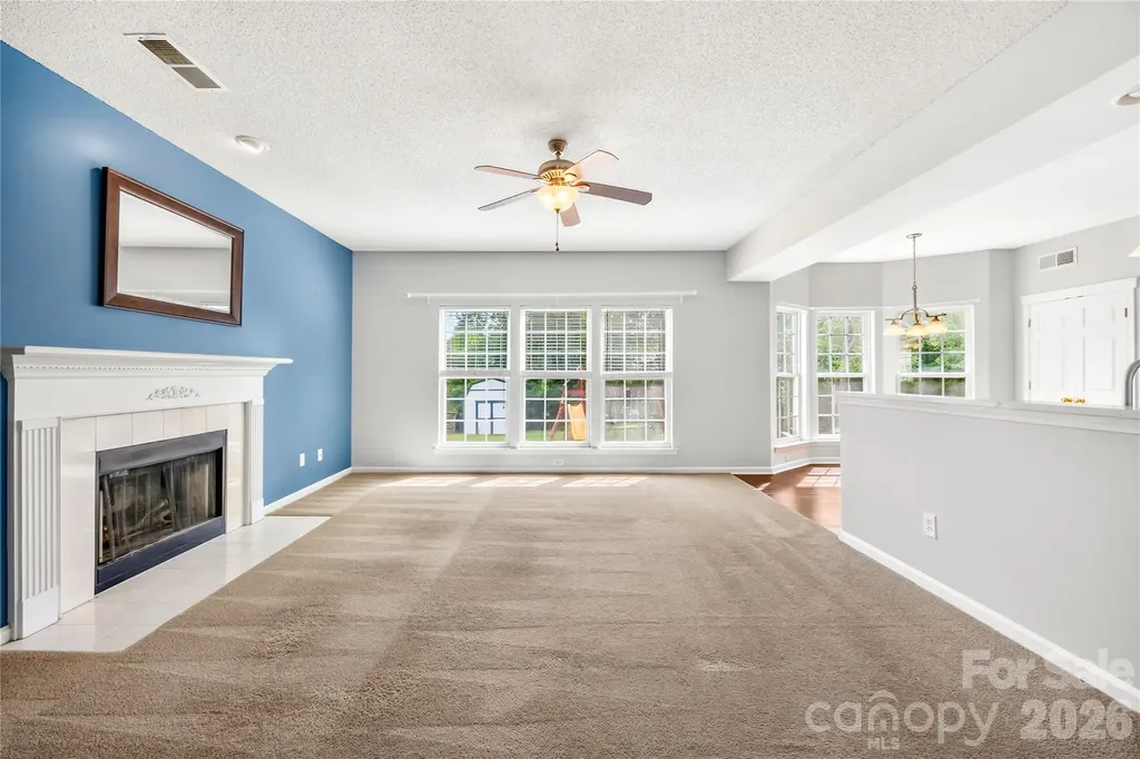 4710 Lenox Hill Place Charlotte NC 28269