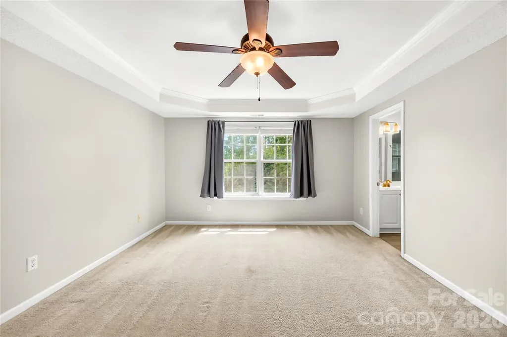 4710 Lenox Hill Place Charlotte NC 28269