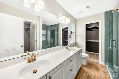 4710 Lenox Hill Place Charlotte NC 28269