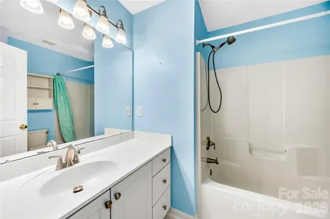 4710 Lenox Hill Place Charlotte NC 28269
