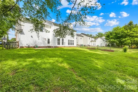 4710 Lenox Hill Place Charlotte NC 28269