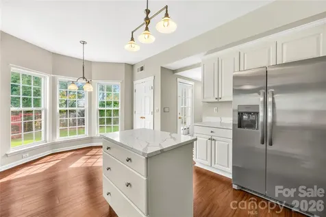 4710 Lenox Hill Place Charlotte NC 28269