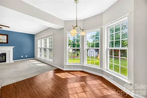 4710 Lenox Hill Place Charlotte NC 28269
