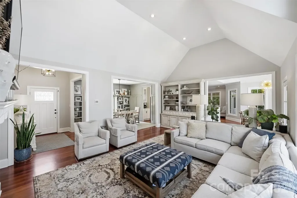 237 Hunter Lane Charlotte NC 28211