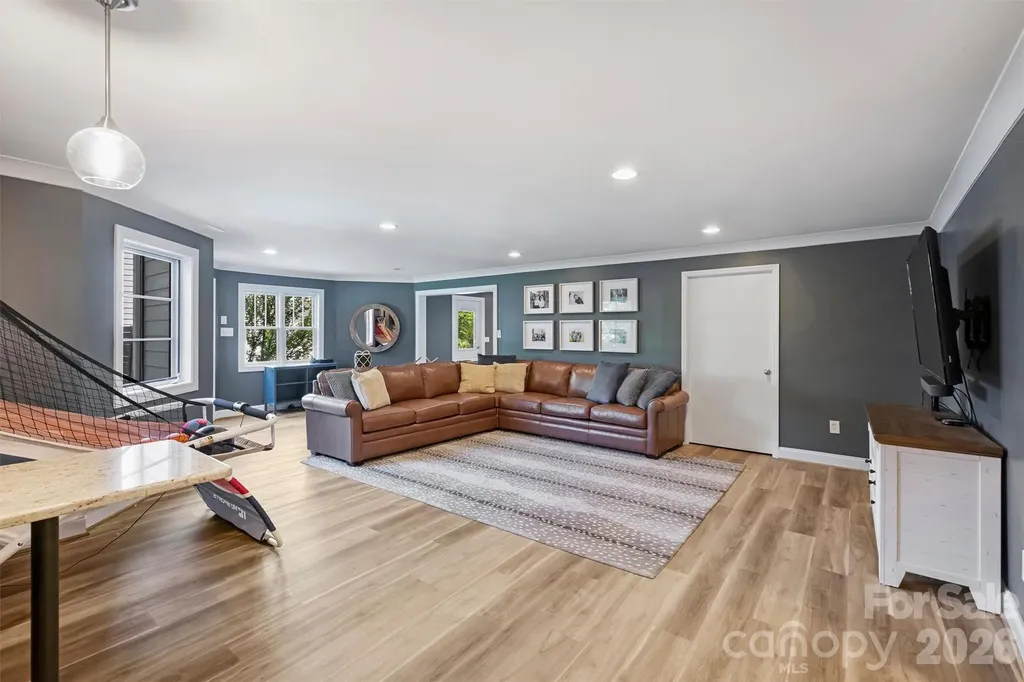 237 Hunter Lane Charlotte NC 28211
