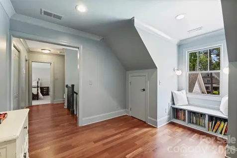 237 Hunter Lane Charlotte NC 28211