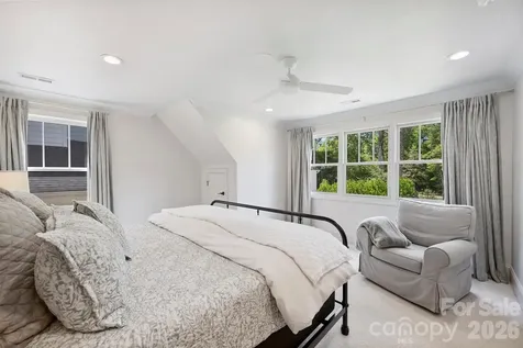 237 Hunter Lane Charlotte NC 28211