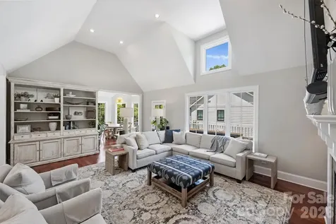 237 Hunter Lane Charlotte NC 28211