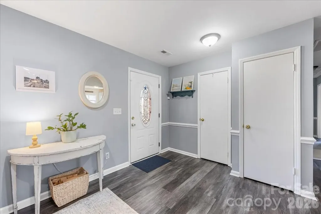4914 Glenbrier Drive Charlotte NC 28212