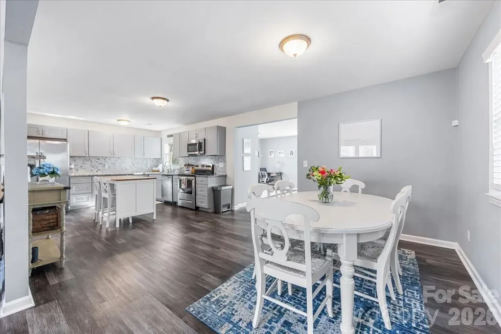 4914 Glenbrier Drive Charlotte NC 28212