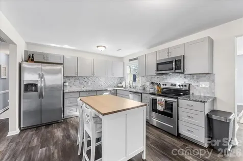 4914 Glenbrier Drive Charlotte NC 28212
