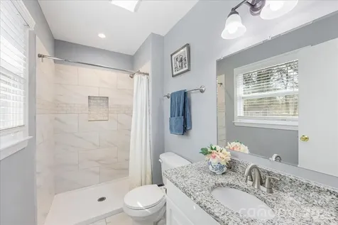 4914 Glenbrier Drive Charlotte NC 28212