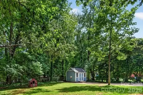 4914 Glenbrier Drive Charlotte NC 28212