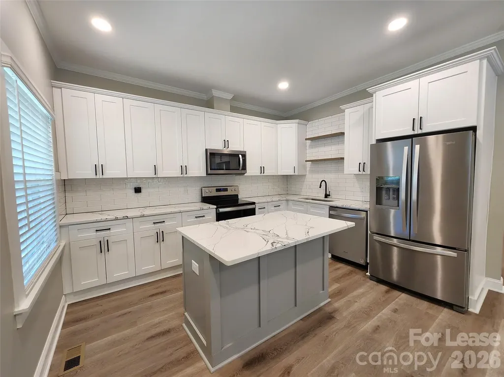 411 W 6th Avenue Gastonia NC 28052