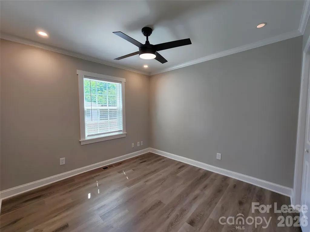 411 W 6th Avenue Gastonia NC 28052