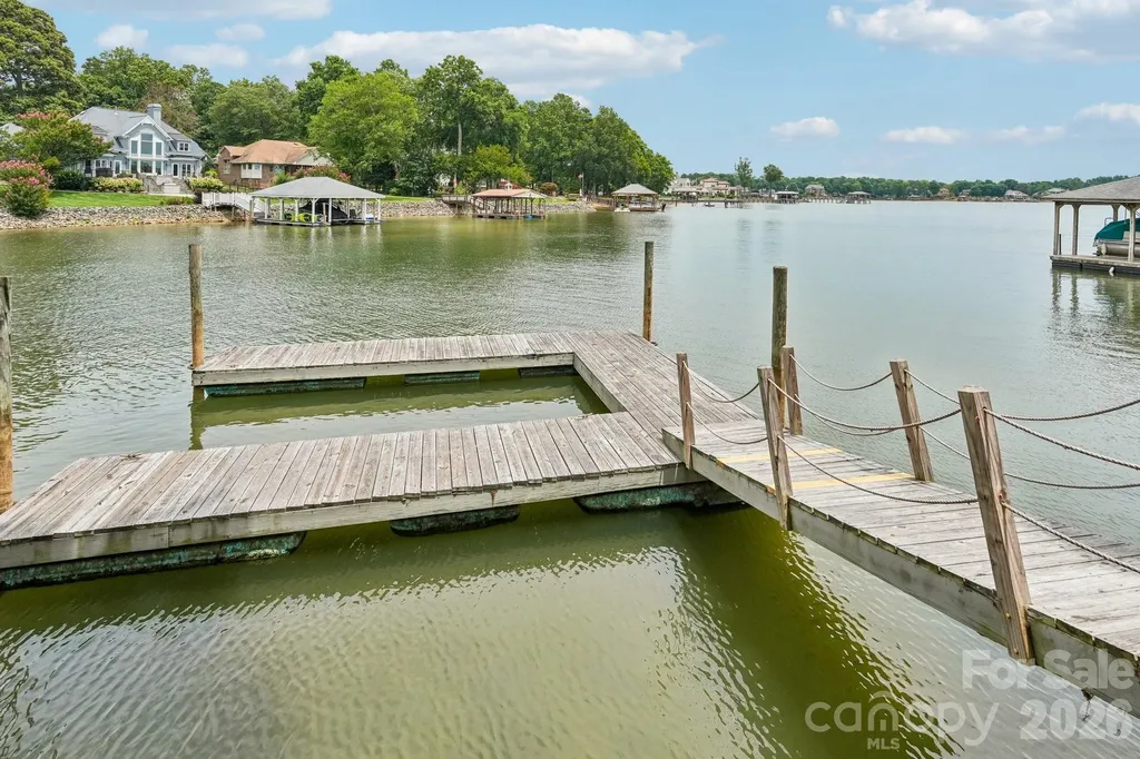 165 Prestwood Lane Mooresville NC 28117