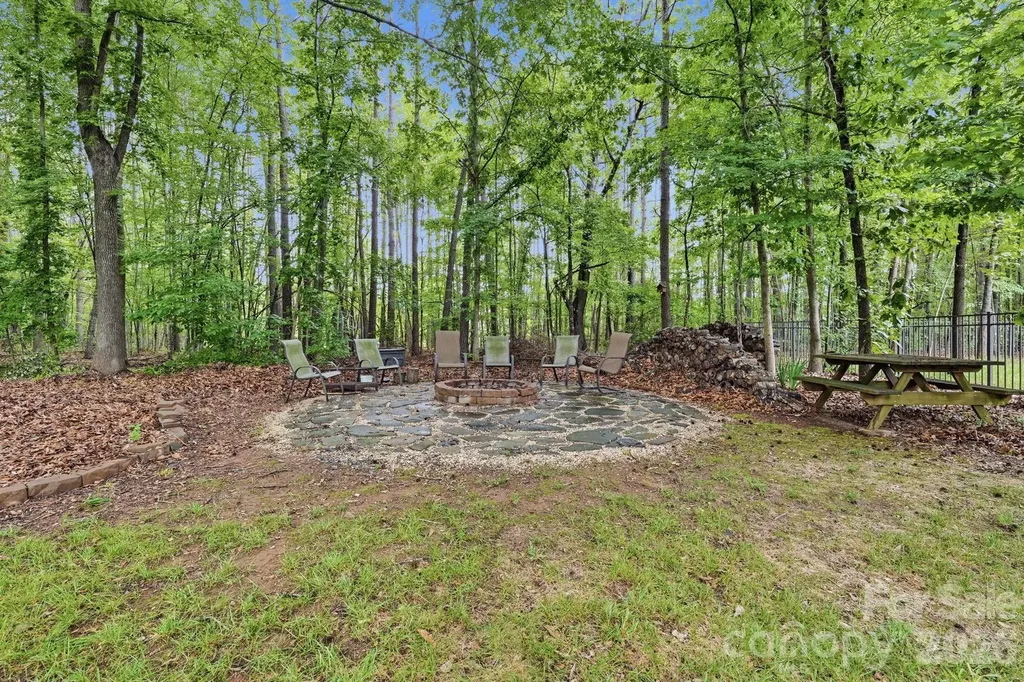 184 Ashmore Circle Troutman NC 28166