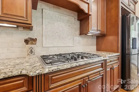 184 Ashmore Circle Troutman NC 28166