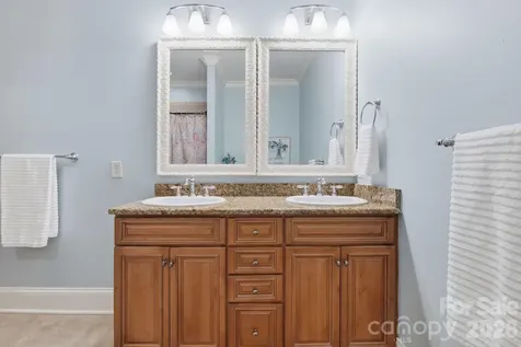 184 Ashmore Circle Troutman NC 28166