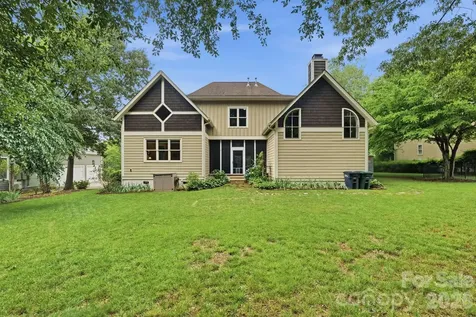 184 Ashmore Circle Troutman NC 28166