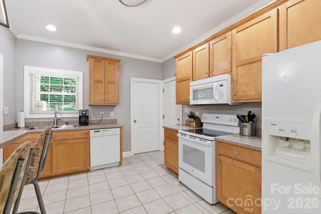 23 Moser Circle Taylorsville NC 28681