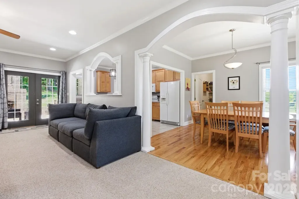 23 Moser Circle Taylorsville NC 28681