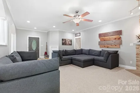 23 Moser Circle Taylorsville NC 28681