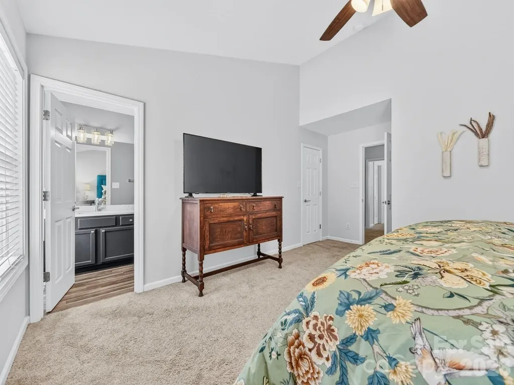 751 Plaza Walk Drive Charlotte NC 28215