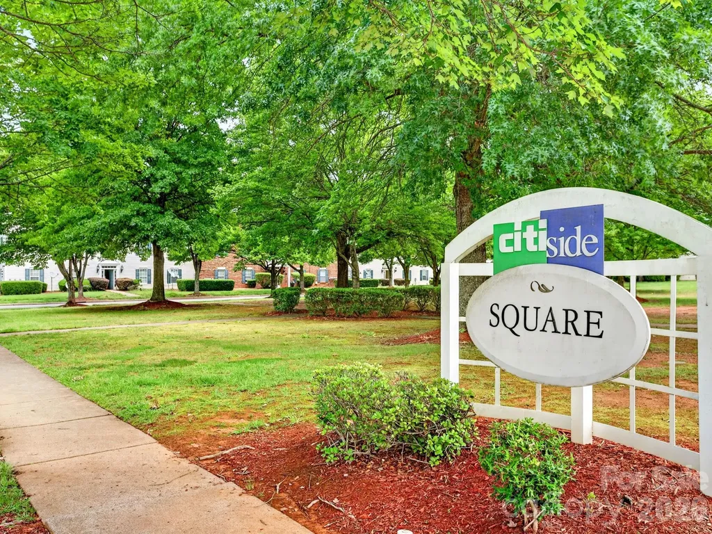 751 Plaza Walk Drive Charlotte NC 28215
