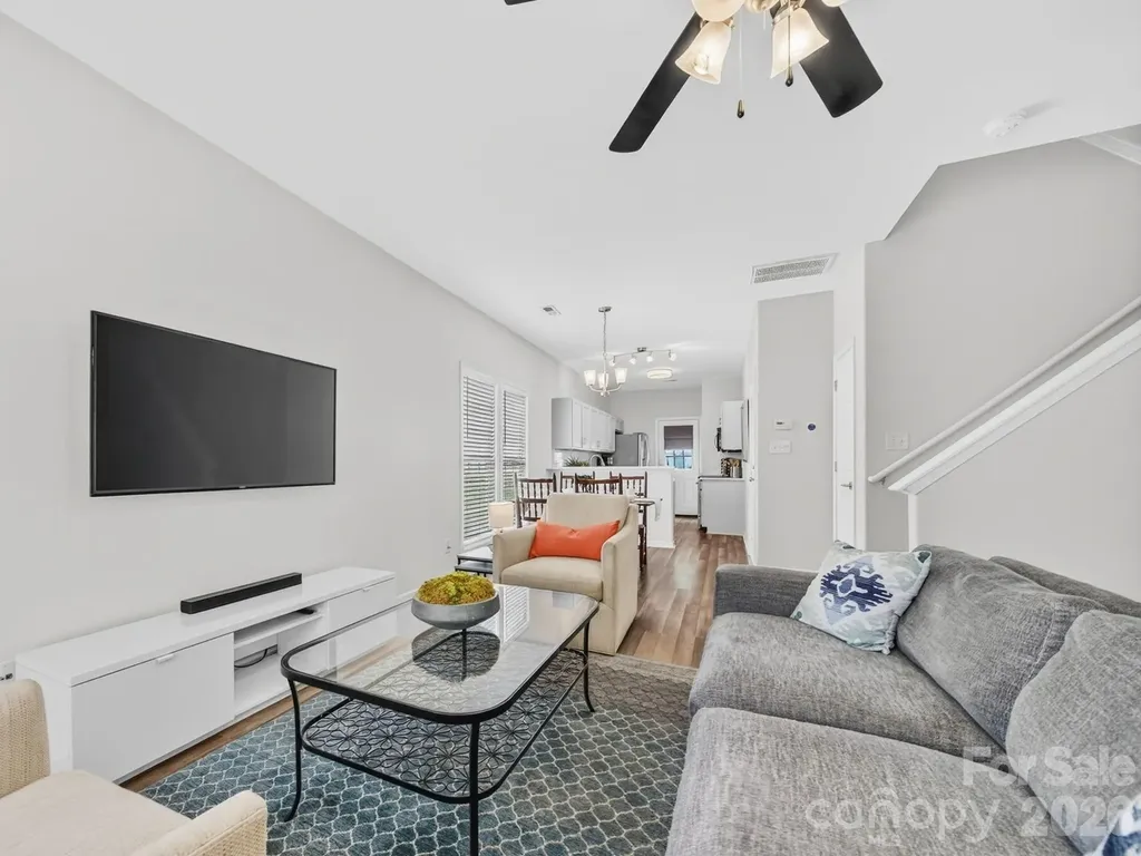 751 Plaza Walk Drive Charlotte NC 28215