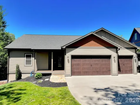 156 Dogwood Drive Weaverville NC 28787