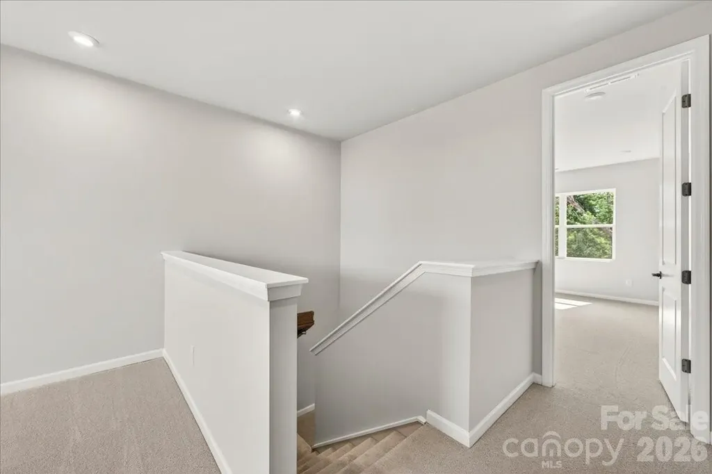 6049 Longar Lane Charlotte NC 28269