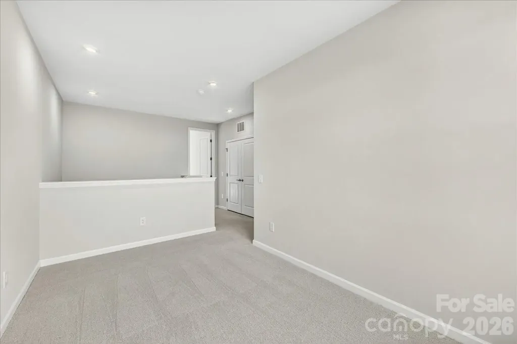6049 Longar Lane Charlotte NC 28269